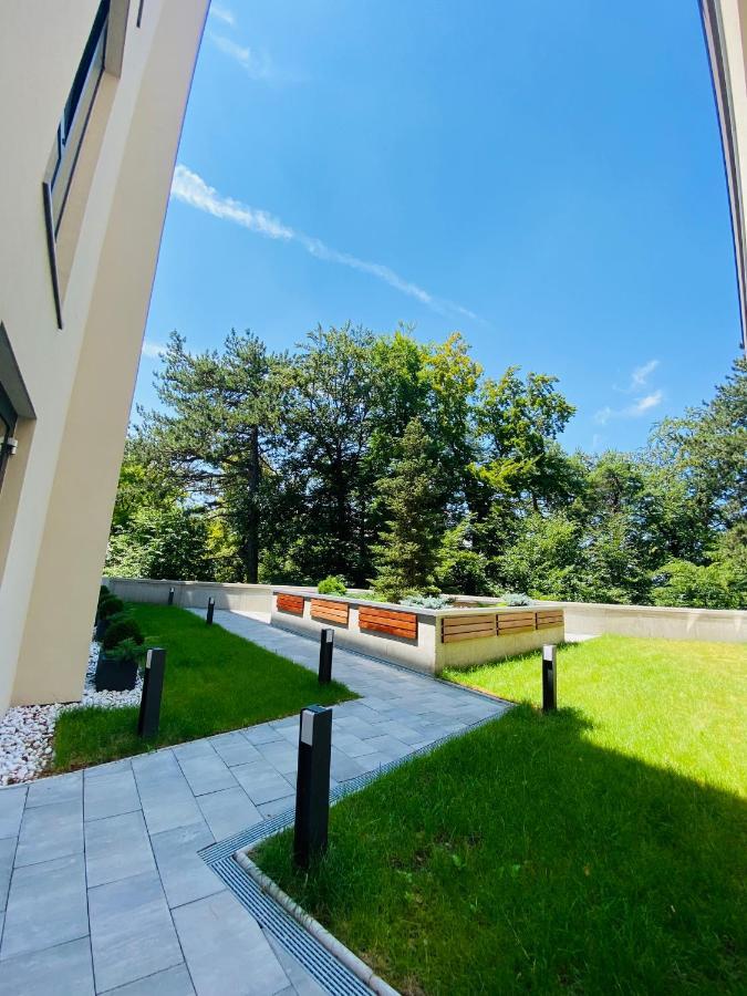 Apartmán 8Ight Brašov Exteriér fotografie