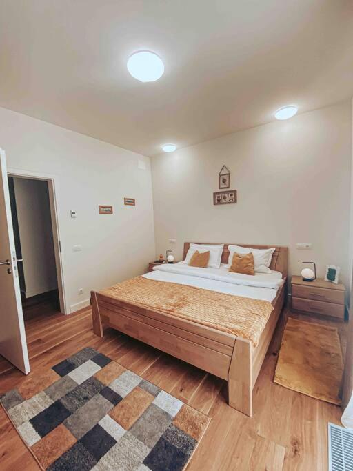 Apartmán 8Ight Brašov Exteriér fotografie